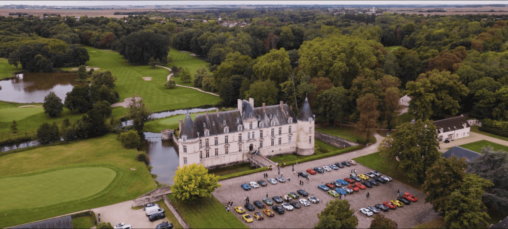 Photo illustrant la vidéo de la 7ème edition du Castle Rally de Stradale Events réalisée par l'agence audiovisuelle, Air2D3.